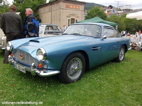 Historische Aston Martin Classic Cars – Oldtimer-Veranstaltungen