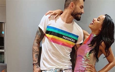 Influência desde sua infância e até hoje através das inúmeras. Wagner Santiago e Gleici Damasceno vão curtir o Carnaval ...
