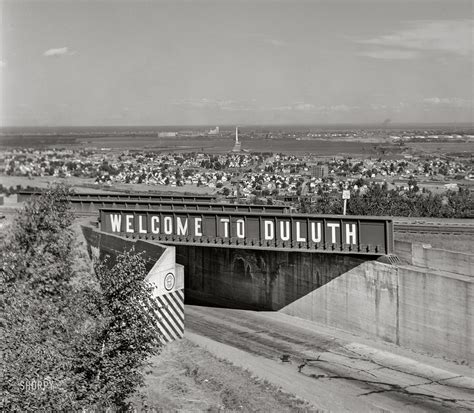 Entering Duluth, 1941. Photo by John Vachon : r/duluth