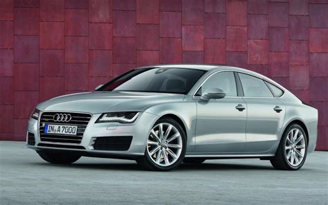 2011 Audi A7 Sportback Side View In Front Of The Building Hd Desktop