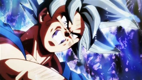 Dragon ball super's creator akira toriyama revealed the first super saiyan god whose name is yamoshi. Dragon Ball Super: Seria esta a razão do cabelo de Goku ficar prateado? | AnimeFans