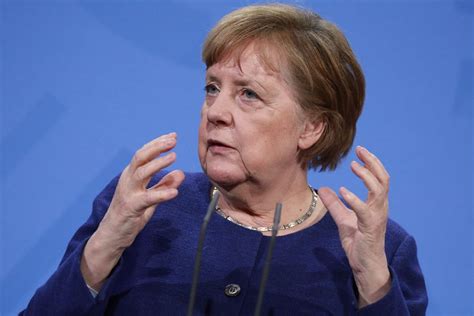 Vor der reise in die usa sollten urlauber den impfschutz überprüfen. Immunologe schlägt Astrazeneca-Impfung für Merkel im Live ...