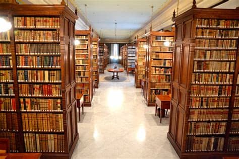Lucía casani, directora de la casa encendida. Biblioteca y Archivo | Real Academia Española