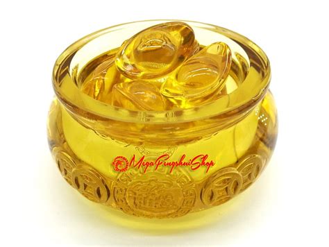 Yellow Liu Li Feng Shui Wealth Pot With Gold Ingots