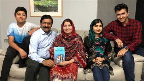 Malalas Father Pakistan Needs A Paradigm Shift Dw 04232019