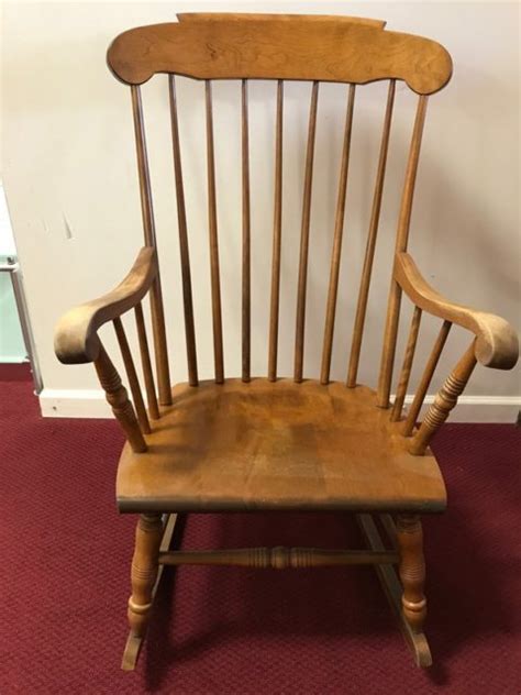 Antique S Bent And Bros Colonial Rocking Chair Moms Antiques And Treasures