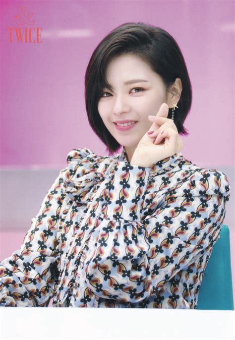 Fandom, Nayeon, Momo, South Korean Girls, Korean Girl Groups, Fake True