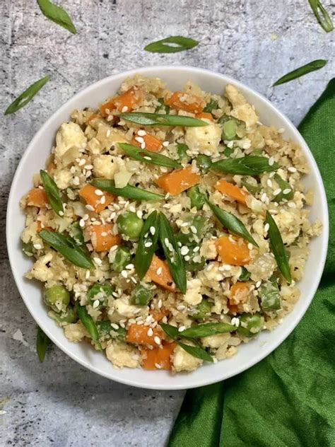 To help you follow the ketogenic diet without making any compromises on your indian taste and flavors, we have compiled some healthy keto indian recipes here. Cauliflower Fried Rice | Recipe in 2020 | Keto indian food, Indian food recipes, Veggie delight