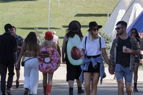 Splendour in the grass 2019 | check the lineup | the 19th annual music & arts festival | north byron parklands | fri 19 july, sat 20 july, sun 21 july Trendour In The Grass: what's trending at Splendour 2019? - Music News - triple j