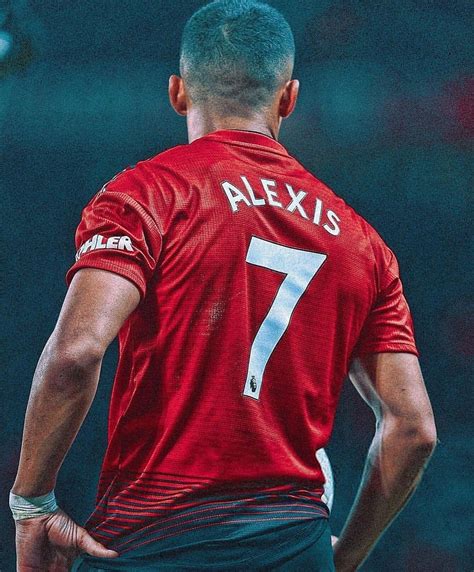 Chile forward alexis sanchez has completed his move from arsenal to premier league rivals manchester united, with henrikh mkhitaryan going the other way in a transfer swap. Alexis Sanchez 🔴🖤🔴 #GGMU | One love manchester united ...