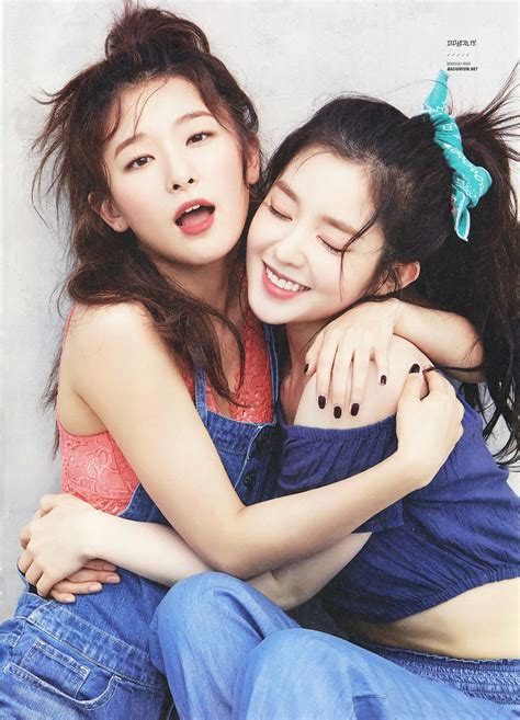 Appropriate to the song's mysterious vibes, the mv awakens the dark sides of. Seulgi Irene seulrene red velvet | RED VELVET ♥️ ...