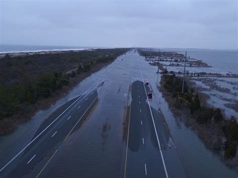 Flooding on Delaware State Route 1