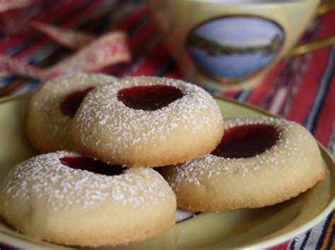 This swedish tea ring is a traditional scandinavian dessert that is perfect for the holidays. Vaniljkakor Swedish Vanilla Cookies) Recipe - Genius Kitchen