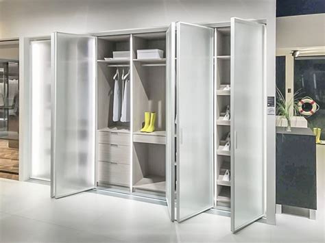 Modern design swing door wardrobe are popular to work in pure color doors. Swinging Closet Doors | Dandk Organizer