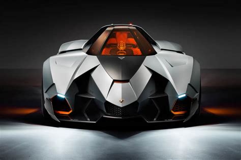 It features a 5.2 l (317 cu in) v10 engine producing 600 hp (447 kw; Lamborghini Egoista - Sondermodell von Walter de Silva zum ...