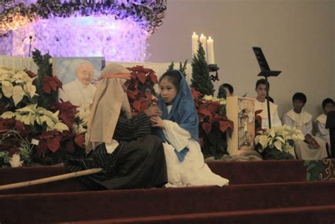 Tvri adalah stasiun tv nasional pertama di indonesia yang telah mengudara sejak tahun 1962. Galeri Foto Misa Natal Anak-Anak MBK 2013 - Galeri Foto ...