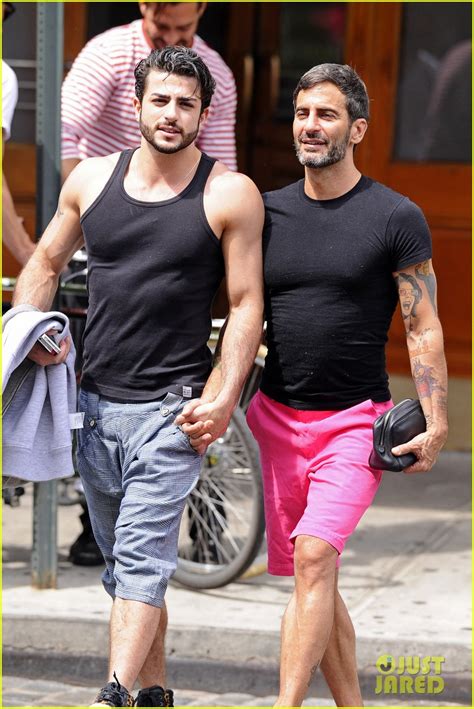 Harry is one of three sidemen members who never lived in the sidemen house (or the former house). Marc Jacobs: Lunch With Harry Louis!: Photo 2673369 | Marc ...