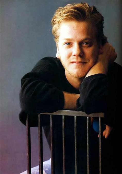 Today is a good day! how are the fans doing this evening? PHOTOS Kiefer Sutherland « young and cute! » | KIEFER ...