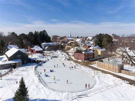 12 Best Ice Skating Rinks In The Usa