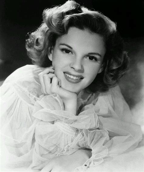 Judy Garland Old Hollywood Stars Hollywood Icons Old Hollywood Glamour Golden Age Of