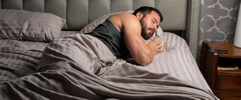 8 Sleep Tips For Bodybuilders Learn The Secret To Extra Muscle Gains Lep Fitness
