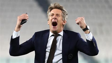 Английский футбольный клуб «манчестер юнайтед» обыграл испанскую «гранаду» по итогам первого матча четвертьфинала лиги европы уефа. «МЮ» хочет вернуть Ван дер Сара | ReadFootball