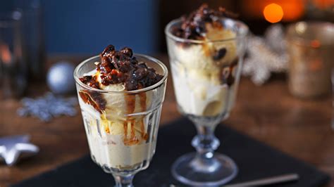 Easy desserts ice cream sandwich dessert just desserts sweet recipes ice cream cake recipe desserts frozen desserts yummy food dessert making ice cream cake at home has never been easier (or more delicious!). Recipe: Flambéed Christmas pudding ice cream sundae ...