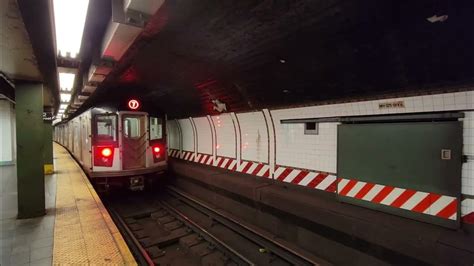 Mta New York City Subway Flushing Main St And 34th Street Hudson Yards