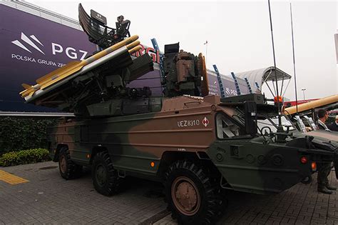 Hashtags populaires sur le sujet: MSPO 2016: New missile touted for SA-8 - Land Warfare ...