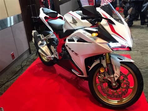 Check out the best price now! Leaked Pictures and Specs Of The 2020 Honda CBR250RR