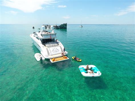 Miami Beach Boat Rental Luxury Yacht Charters The Advantaged