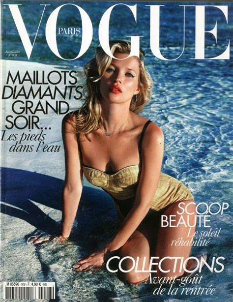 Kate Moss porte un maillot de bain une pièce bustier de Dolce Gabbana