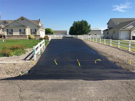 The population was 2,287 at the 2010 census, up from 1,876 in 2000. Asphalt Patch Back and Repairs - Yellow Jacket