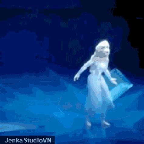 Tumblr is a place to express yourself, discover yourself, and bond over the stuff you love. Frozen2 Elsa GIF - Frozen2 Elsa ShowYourself - Discover ...