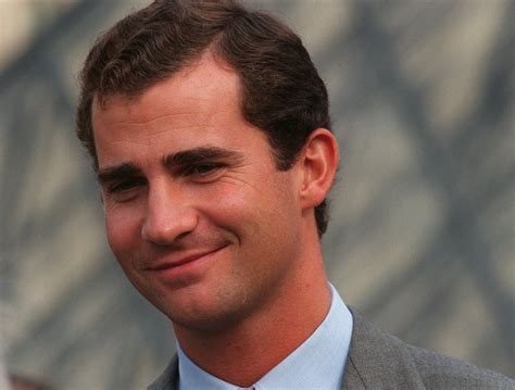 El príncipe felipe, duque de edimburgo (nacido príncipe felipe de grecia y dinamarca; Jake Sandoval - El Príncipe y la crisis de los 45 - Chic