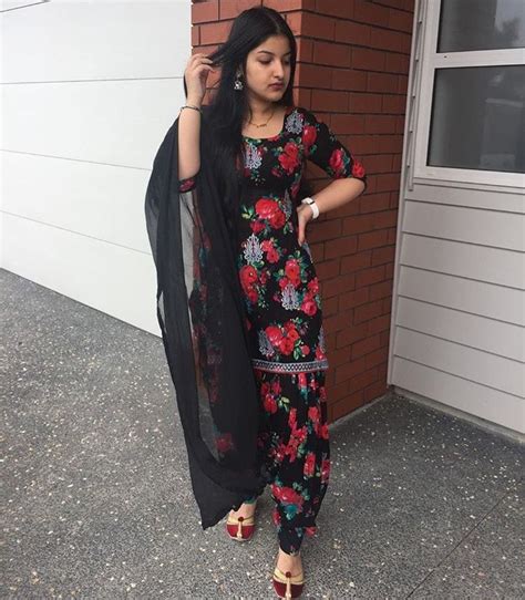 Pinterest Pawank90 Punjabi Dress Design Designer Punjabi Suits