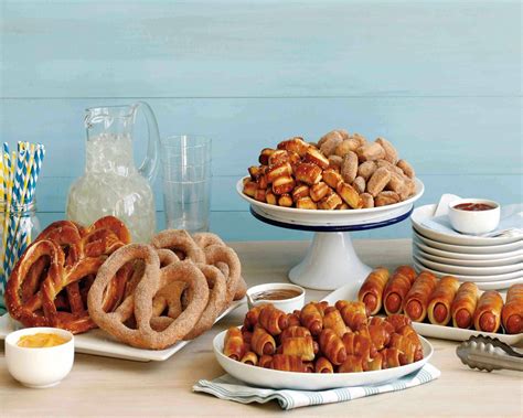 Auntie anne's, inc., is an american chain of pretzel shops founded by anne f. Auntie Anne's (The Exchange) Takeaway in London | Delivery ...