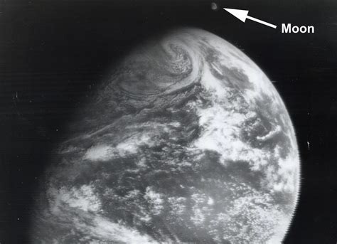 Первое Фото Земли Из Космоса 1946 Telegraph