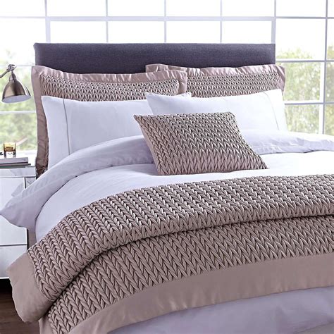 Hotel Champagne Piccadilly Bedspread Bed Spreads Bed Throws
