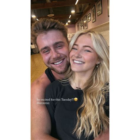 Harry Jowsey And ‘dwts Pro Rylee Arnold Cuddle Up In New Selfie Usweekly