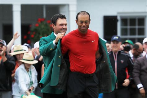 Vegas Sportsbooks Suffer Biggest Loss EVER After Tiger Woods Wins