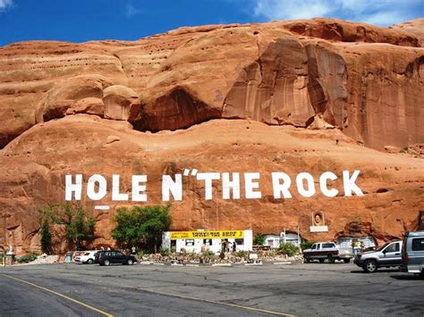 Best Tourist Place In America Hole N The Rock Moab Utah Youtube
