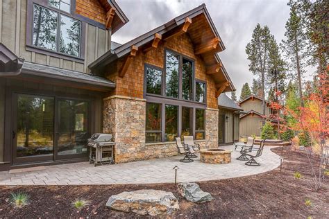 Stunning Mountain Craftsman Retreat With Two Master Suites And Bunk