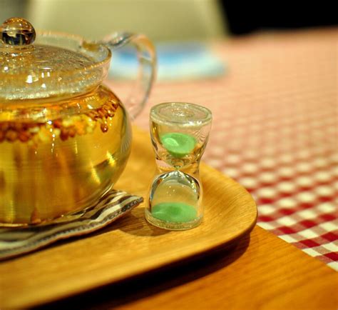 Kulinarische Redwendungen Abwarten Und Tee Trinken