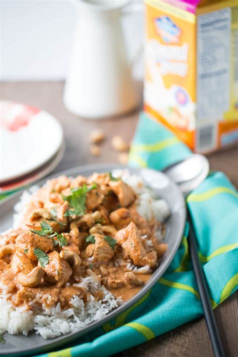 This lamb curry is both big on flavour and really easy to make. Easy Chicken Curry Recipe with Cashews - LemonsforLulu.com
