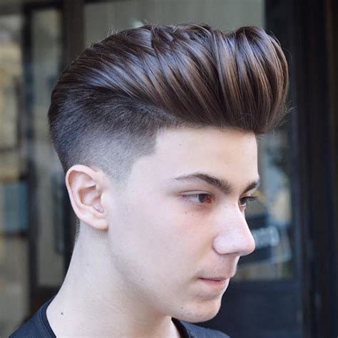 About 2 to 4 inches of hair on top is best for this cut. 25 Classic Taper Haircuts | Men's Haircuts + Hairstyles 2017