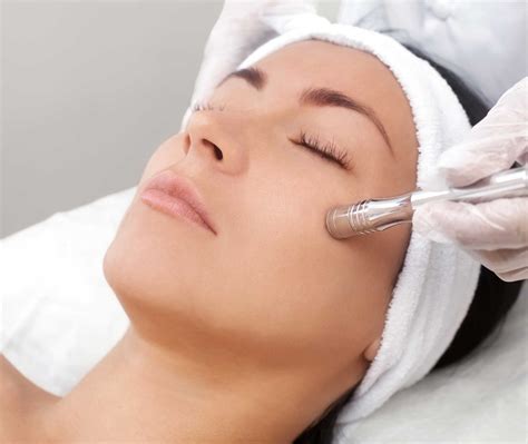 Micro Dermabrasion On The Spot Beauty Bar