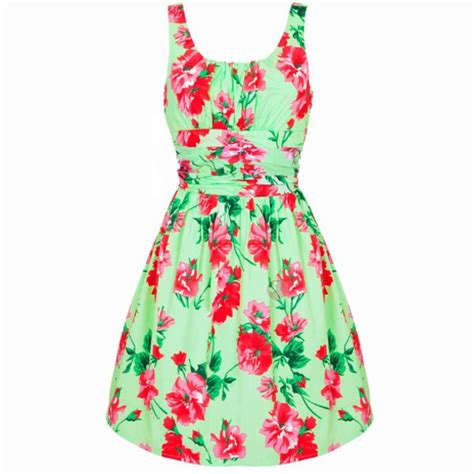 No account needed, updated constantly! Dress: green, floral, green leaf, green dress, red dress ...