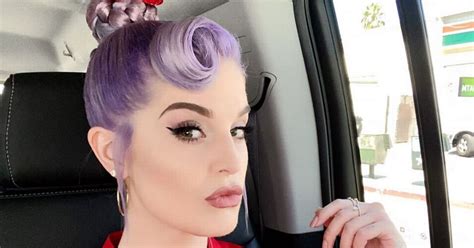Kelly Osbourne Wants To Fix Her Saggy Boobs After Gastric Sleeve Weight Loss Mirror Online