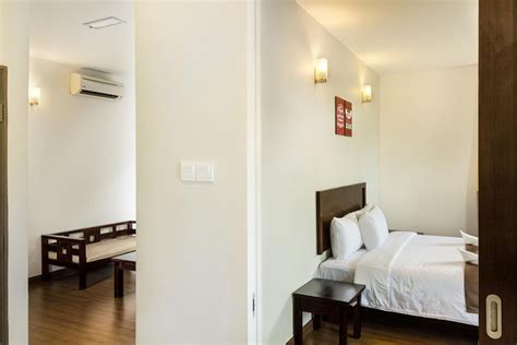 En suite bathrooms come with showers and provide free toiletries, hairdryer and towels. Erya by Suria Hot Spring